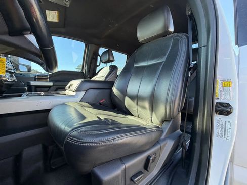 Used 2022 Ford F250 Lariat AWD/4WD image 31