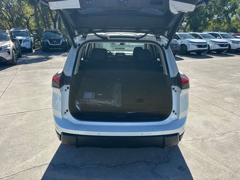 New 2026 Nissan Rogue Rock Creek image 32