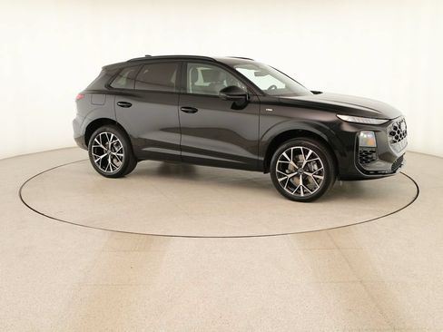 New 2026 Audi Q3 quattro 2.0T AWD/4WD image 9
