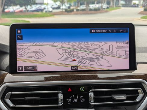 Used 2024 BMW X3 sDrive30i w/ Premium Package w/ZPA RWD image 26