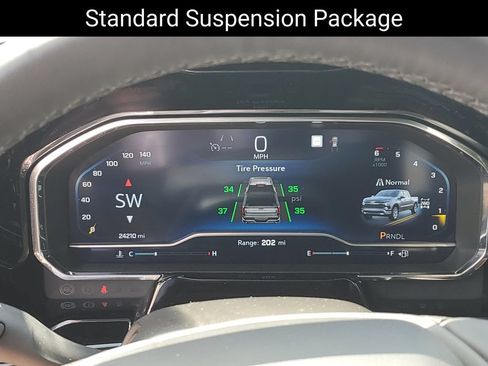 Certified 2023 Chevrolet Silverado 1500 LT AWD/4WD image 11