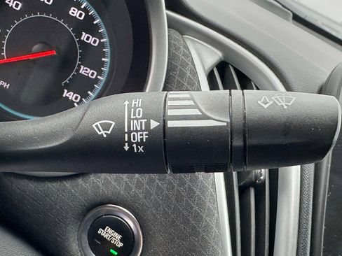 Used 2022 Chevrolet Malibu LS image 16