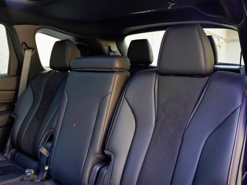 Used 2023 Acura MDX A-Spec image 27