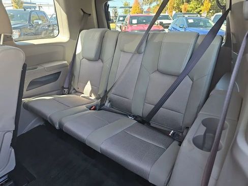 Used 2015 Honda Pilot EX image 16