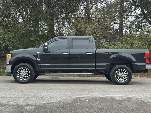 Used 2017 Ford F350 Lariat w/ Lariat Value Package image 6