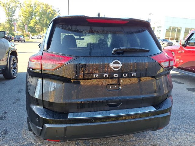 Used 2025 Nissan Rogue SV FWD image 7