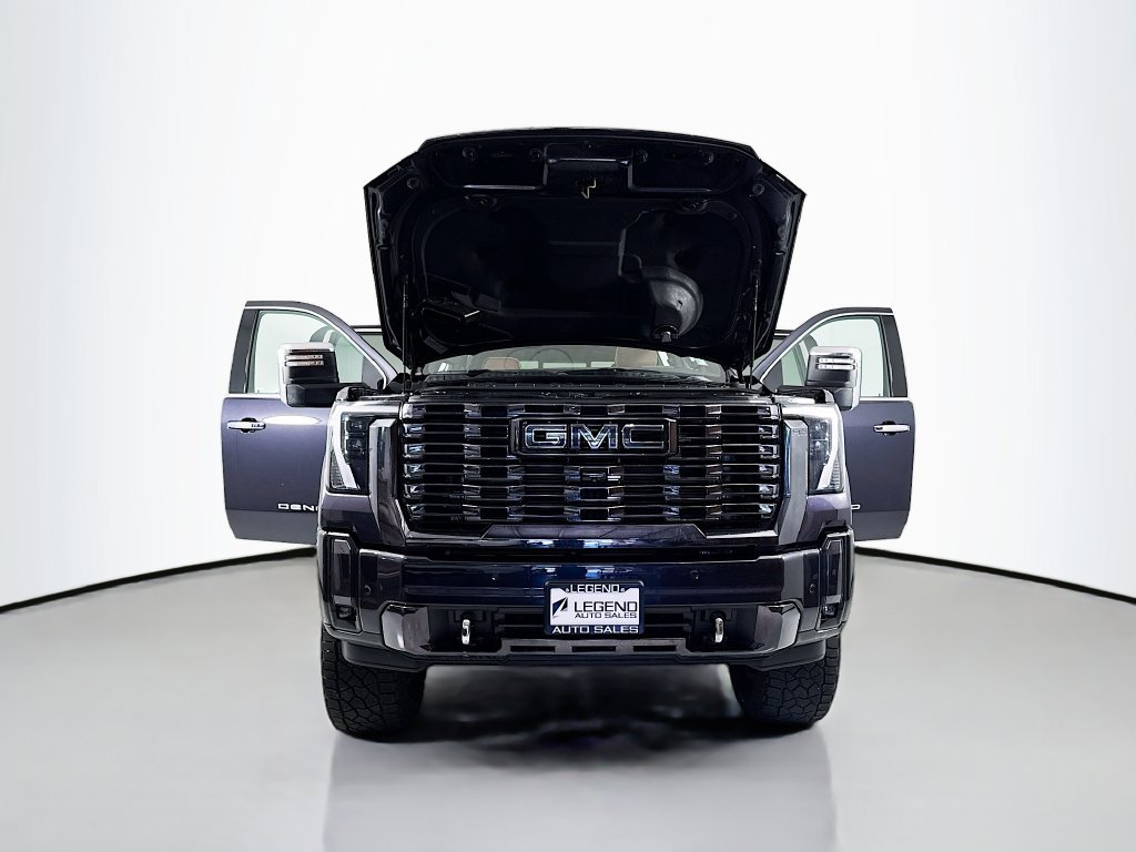 Used 2024 GMC Sierra 2500 Denali Ultimate AWD/4WD image 24