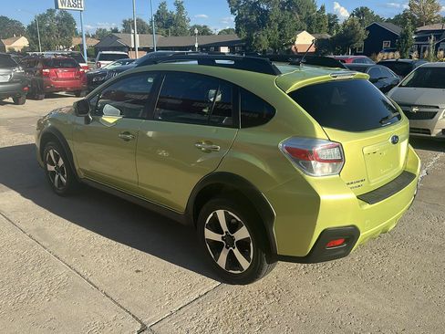 Used 2014 Subaru Crosstrek Touring AWD/4WD image 7