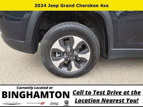 Used 2024 Jeep Grand Cherokee Limited 4xe AWD/4WD image 21