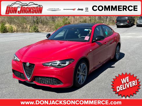 Used 2024 Alfa Romeo Giulia Ti image 1