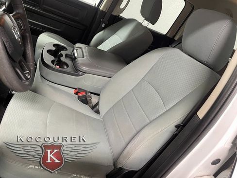 Used 2019 RAM 1500 Tradesman w/ Tradesman SXT Package image 12