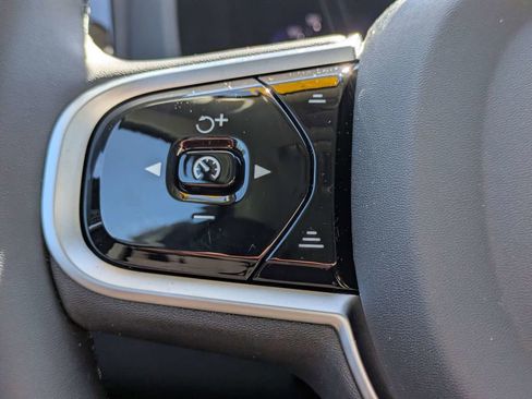 Used 2026 Volvo XC60 B5 Core image 27