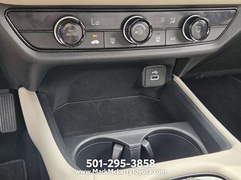 Used 2025 Honda HR-V LX image 19
