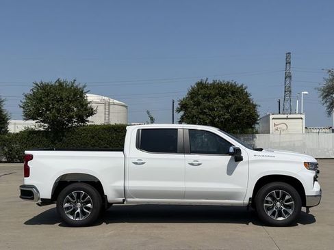 New 2026 Chevrolet Silverado 1500 LT image 3