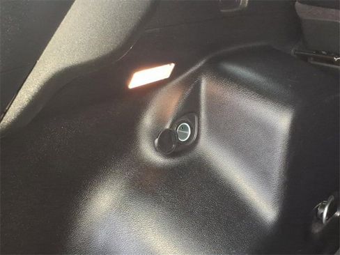 Certified 2022 Jeep Cherokee Latitude Lux image 14