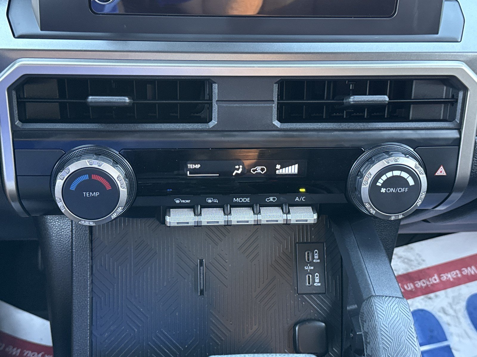 Used 2025 Toyota 4Runner SR5 RWD image 24