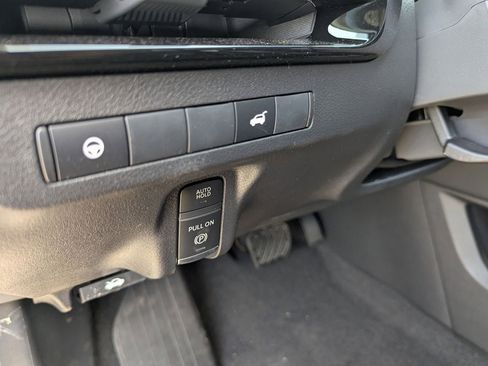 New 2026 Nissan Murano SV AWD/4WD image 15