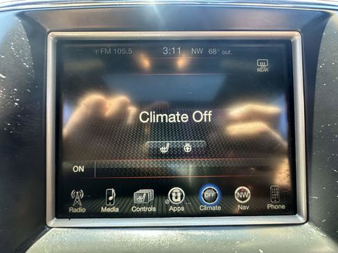 Used 2015 Jeep Grand Cherokee Altitude AWD/4WD image 19
