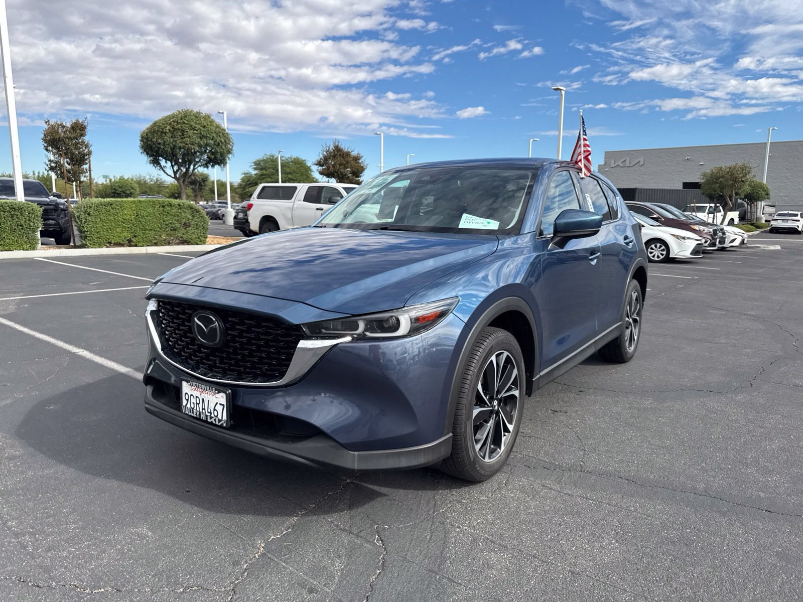 Used 2023 MAZDA CX-5 AWD 2.5 S w/ Premium Package image 3