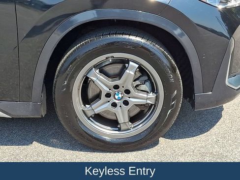 Used 2025 BMW X1 xDrive28i AWD/4WD image 10