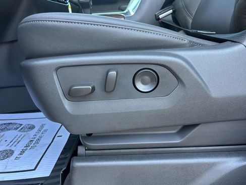New 2026 Chevrolet Silverado 1500 LT Trail Boss w/ LT Trail Boss Premium Package AWD/4WD image 15