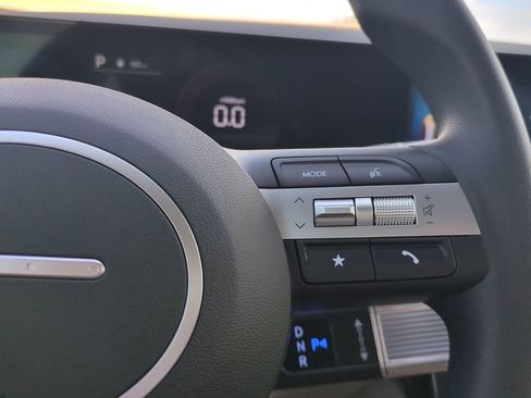 New 2026 Hyundai Tucson Blue SE image 29