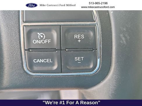 Used 2015 Jeep Wrangler Unlimited Sahara w/ Connectivity Group AWD/4WD image 13