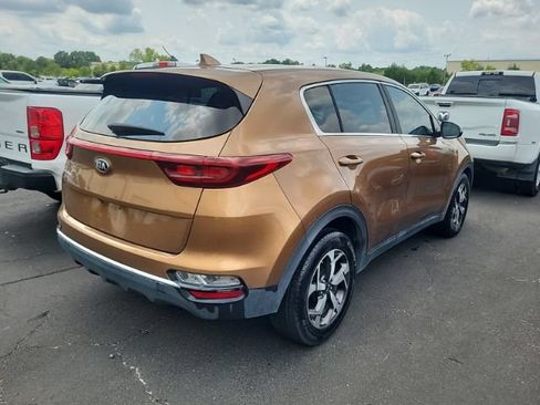 Used 2021 Kia Sportage LX w/ LX Fwd Popular Package image 4