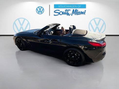 Used 2020 BMW Z4 sDrive30i w/ Convenience Package image 17