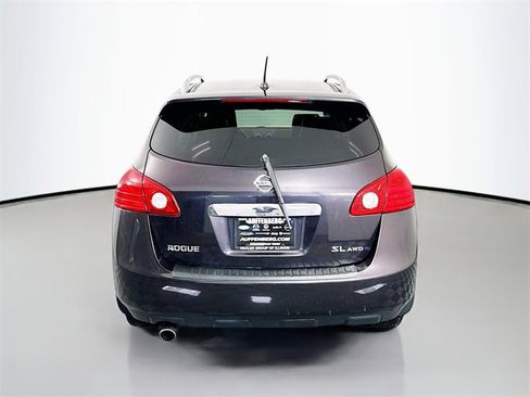 Used 2013 Nissan Rogue SL image 6