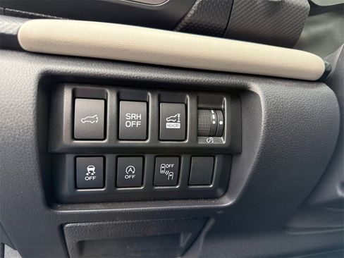 Used 2023 Subaru Forester Limited w/ Popular Package #2 image 28