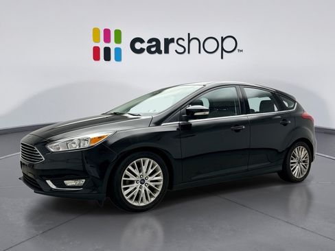 Used 2015 Ford Focus Titanium FWD image 1