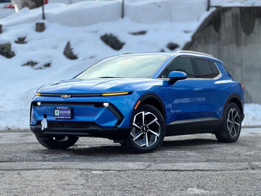 New 2026 Chevrolet Equinox EV LT AWD/4WD image 1
