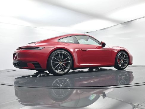 Used 2024 Porsche 911 Carrera 4S w/ Sport Package image 50