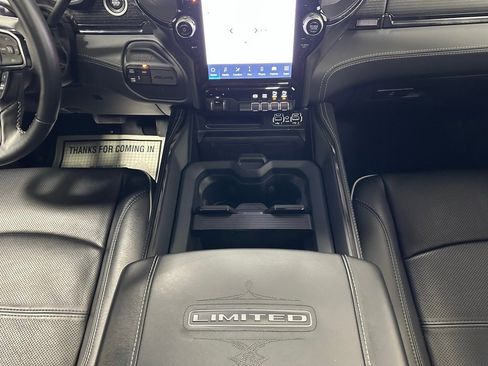 Used 2024 RAM 2500 Limited image 38