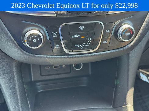 Used 2023 Chevrolet Equinox LT AWD/4WD image 15