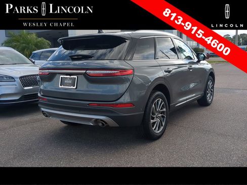 Certified 2022 Lincoln Corsair Standard w/ Equipment Group 101A image 4