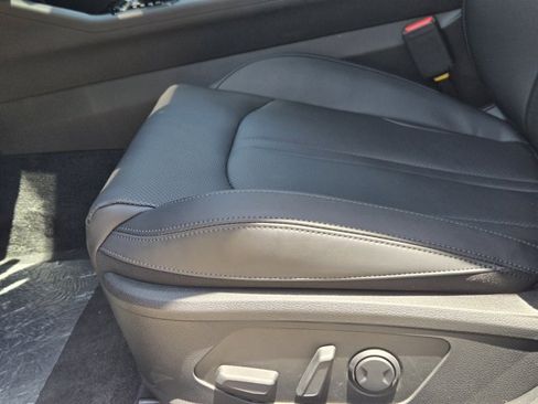 New 2025 Kia K5 EX image 17