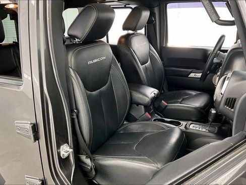 Used 2016 Jeep Wrangler Unlimited Rubicon AWD/4WD image 7