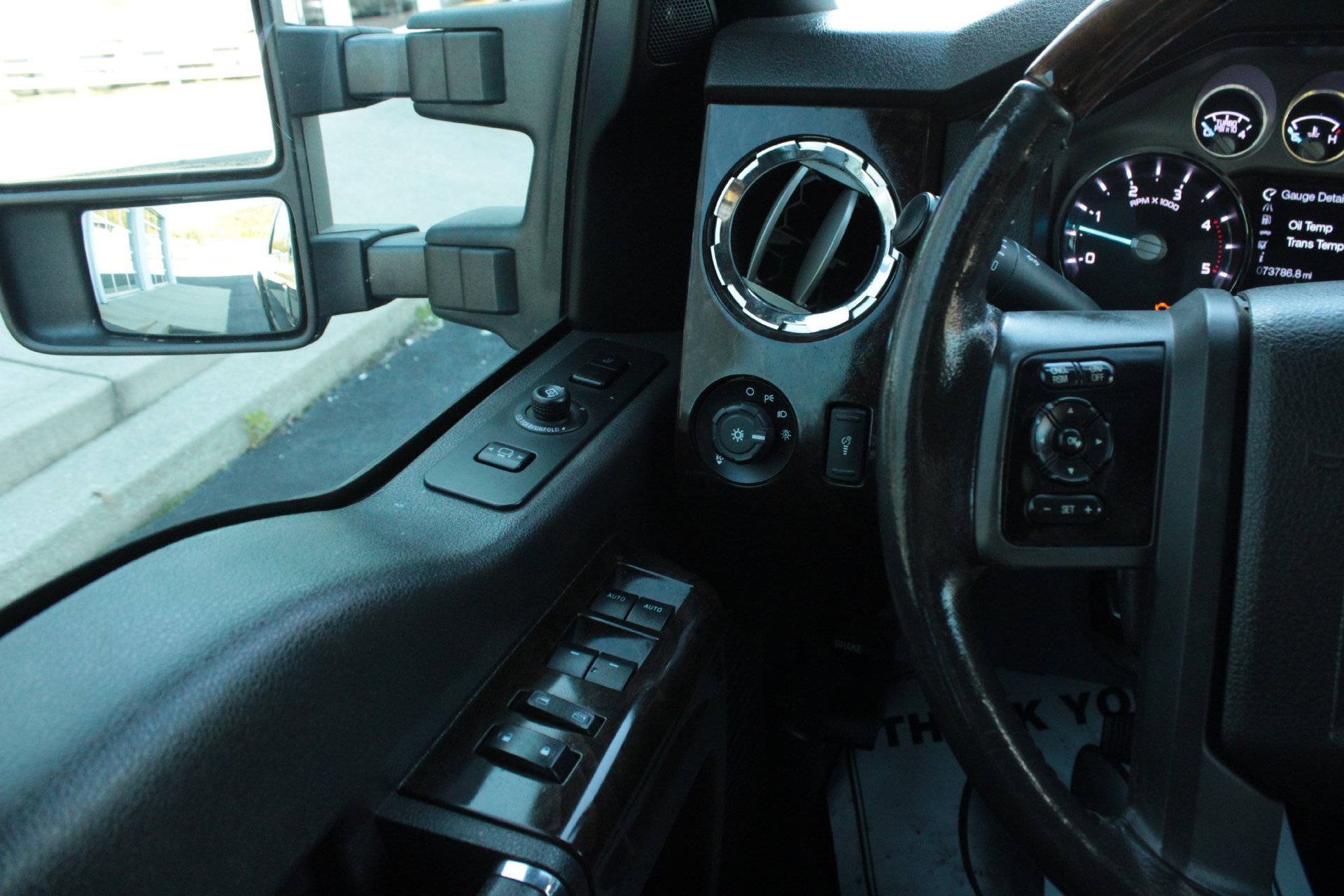 Used 2015 Ford F250 Platinum AWD/4WD image 26
