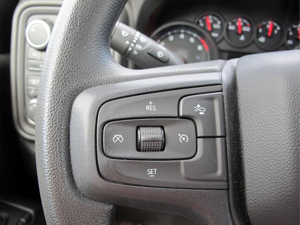 Certified 2025 Chevrolet Silverado 2500 Custom w/ Custom Value Package AWD/4WD image 19
