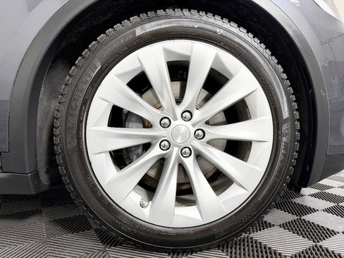Used 2018 Tesla Model X 75D AWD/4WD image 28