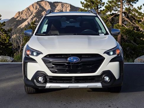 Used 2024 Subaru Outback Touring XT image 2