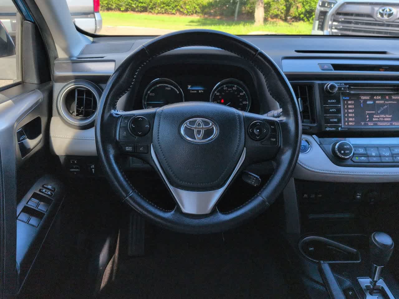 Used 2016 Toyota RAV4 XLE AWD/4WD image 15