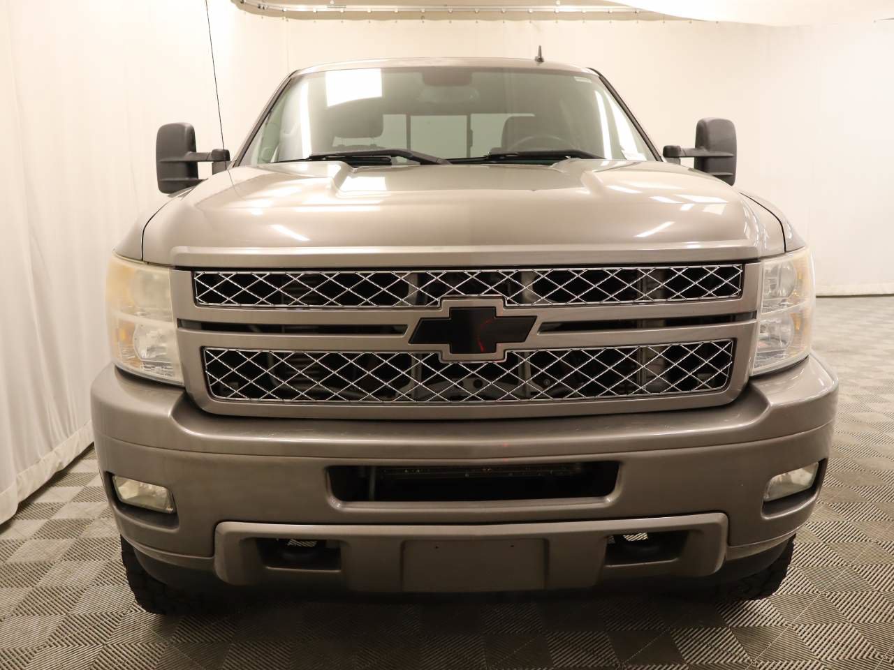 Used 2014 Chevrolet Silverado 3500 LTZ w/ LTZ Plus Package AWD/4WD image 4
