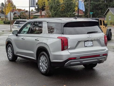 Used 2024 Hyundai Palisade SEL image 3