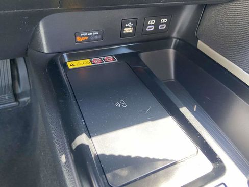 Used 2025 Toyota Camry LE image 24