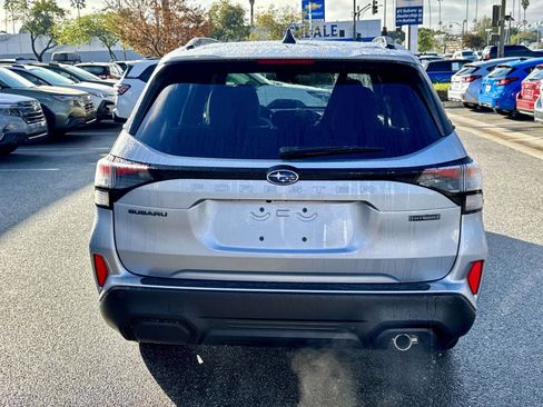 New 2025 Subaru Forester Touring image 5