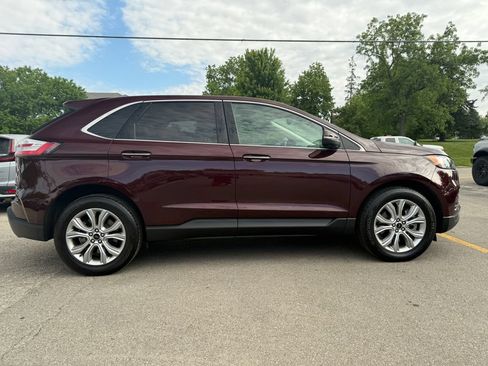 Used 2024 Ford Edge Titanium w/ Equipment Group 301A AWD/4WD image 4