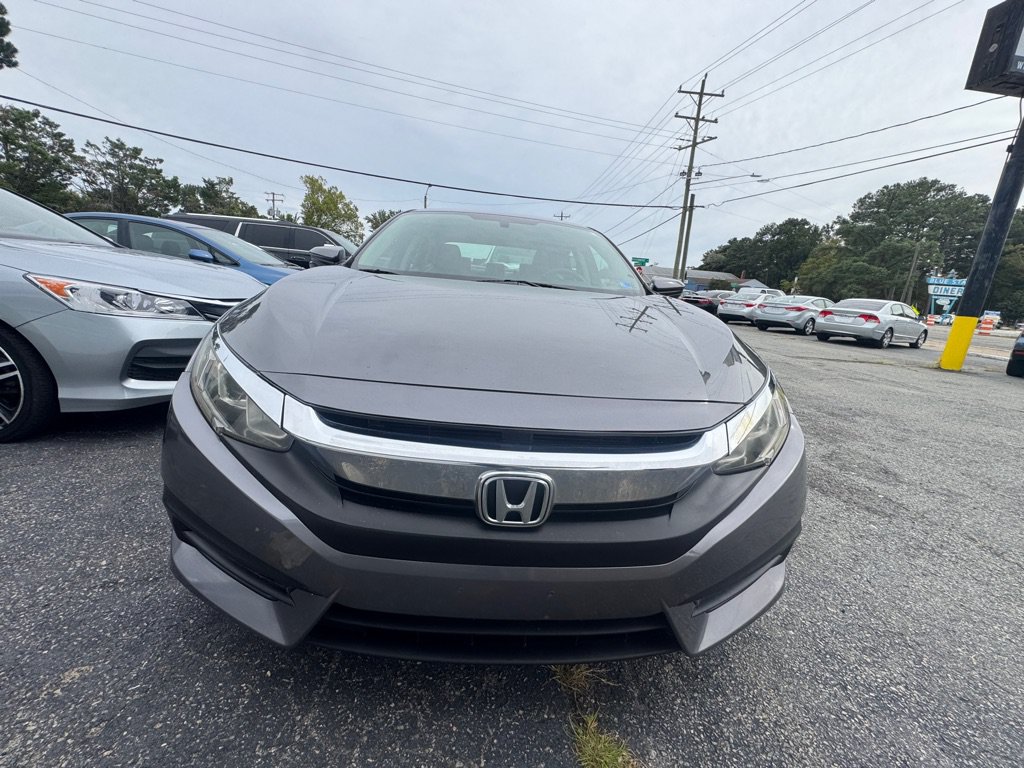 Used 2017 Honda Civic EX image 3